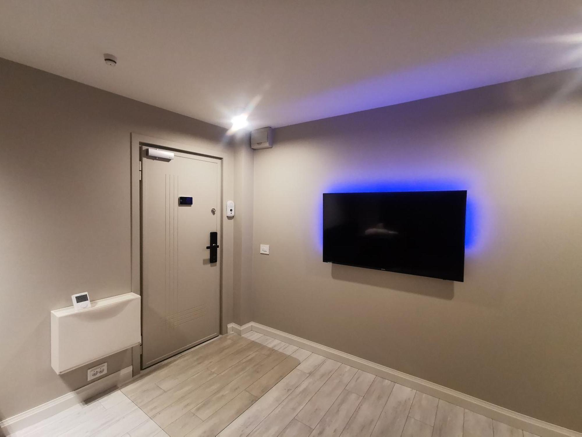 Noir Apartment Haţeg Zewnętrze zdjęcie